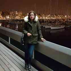 Single Arab woman in Tunis, Tunis, Tunisia