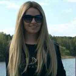 Single Arab woman in Casablanca, Casablanca-Settat, Morocco