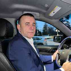 Single Albanian man in New York, New York, United States