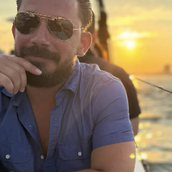 Single Albanian man in New York, New York, United States