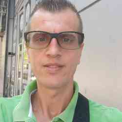 Single Albanian man in Elbasan, Elbasan County, Albania