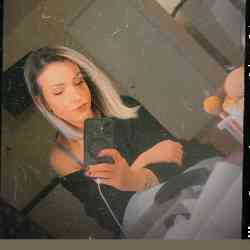 Single Albanian woman in New York, NY, United States