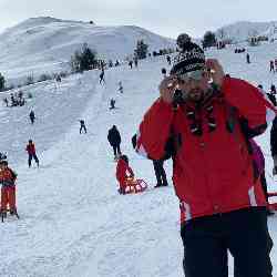 Single Albanian man in New York, New York, United States