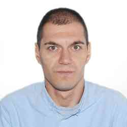 Single Albanian man in Tirana, Tirana County, Albania