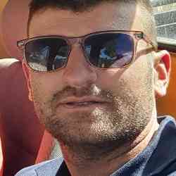 Single Albanian man in Berat, Berat County, Albania