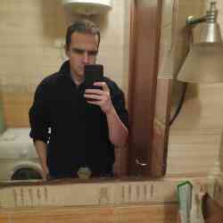 Single Albanian man in Tirana, Tirana County, Albania