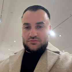 Single Albanian man in New York, NY, United States