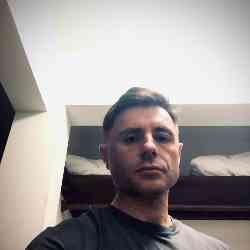 Single Albanian man in New York, NY, United States