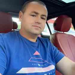 Single Albanian man in New York, NY, United States