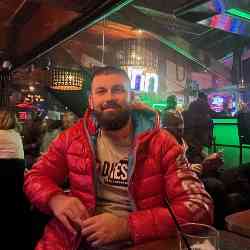 Single Albanian man in Chicago, IL, United States