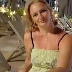 Single Albanian woman in Korçë, Albania, Albania