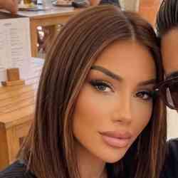 Single Albanian woman in London, UK, United Kingdom