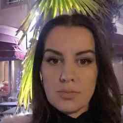 Single Albanian woman in London, UK, United Kingdom
