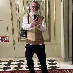 Single Albanian man in Chicago, IL, United States