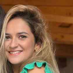 Single Albanian woman in Detroit, MI, United States