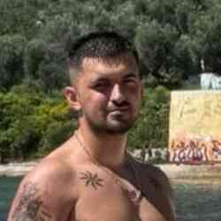 Single Albanian man in New York, NY, United States