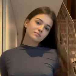 Single Albanian woman in Korçë, Shqipëria, Albania