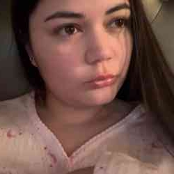 Single Albanian woman in White Plains, Nueva York, United States