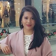 Single Albanian woman in Chicago, IL, United States