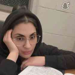 Single Albanian woman in London, UK, United Kingdom