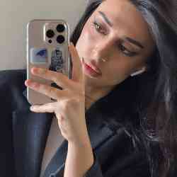 Single Albanian woman in New York, NY, United States