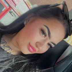 Single Albanian woman in Broadstairs, UK, United Kingdom