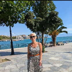 Single Albanian woman in London, Ηνωμένο Βασίλειο, United Kingdom