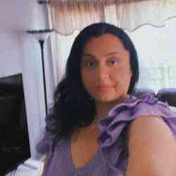 Single Albanian woman in Bristol, CT, United States