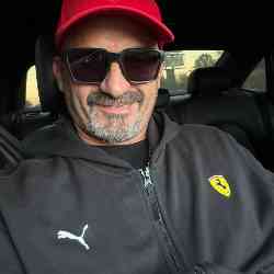 Single Albanian man in Farmington Hills, MI, United States