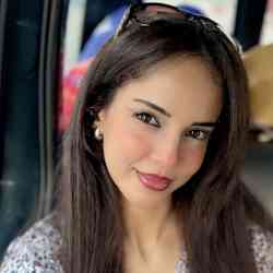 Single Albanian woman in Tiznit, Morocco, Morocco