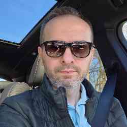 Single Albanian man in New York, NY, United States