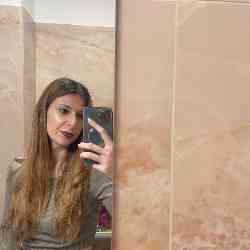 Single Albanian woman in Verona, VR, Italy