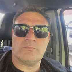 Single Albanian man in Chicago, IL, United States