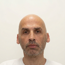 Single Albanian man in New York, NY, United States