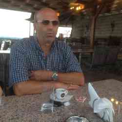 Single Albanian man in Tirana, Tirana County, Albania
