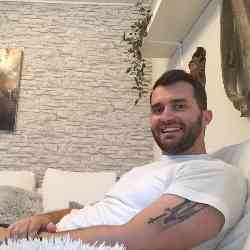 Single Albanian man in Odense, Danimarkë, Denmark