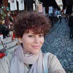 Single Albanian woman in Tirana, Tirana County, Albania