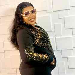 Single Black woman in Lagos, Nigeria, Nigeria