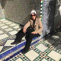 Single Muslim woman in Fès, Fès-Meknès, Morocco