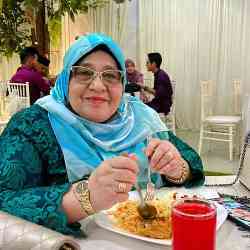 Single Muslim woman in New York, NY, United States