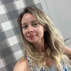 Single Turkish woman in Istanbul, İstanbul, Turkey