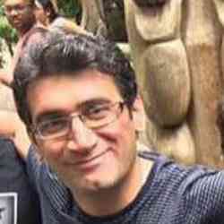 Single Turkish man in Los Angeles, California, United States