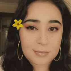 Single Turkish woman in Istanbul, İstanbul, Turkey