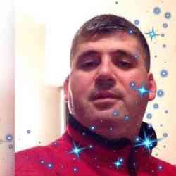 Single Turkish man in New York, New York, United States