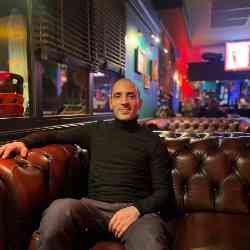 Single Turkish man in Paris, Île-de-France, France