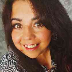 Single Turkish woman in Aachen, Nordrhein-Westfalen, Germany