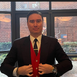 Single Turkish man in New York, New York, United States