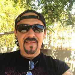 Single Turkish man in Los Angeles, California, United States