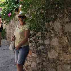 Single Turkish woman in New York, Amerika Birleşik Devletleri, United States