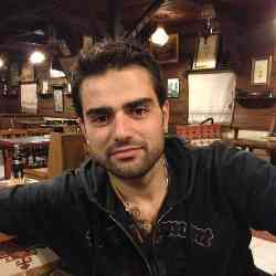 Single Turkish man in New York, Amerika Birleşik Devletleri, United States